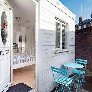 Studio, Private, Independant Entrance, Central, Battersea Park